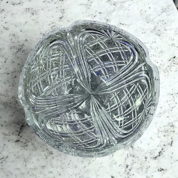 Fostoria Crystal Bowl-Clear Glass Pineapple Criss Cross Fan-Vintage 90s-8 in - Picture 2 of 5